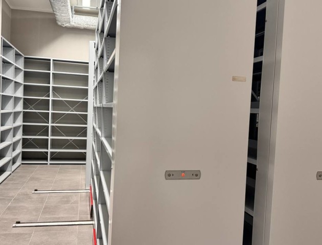 Многоуровневая система безопасности электрических стеллажей